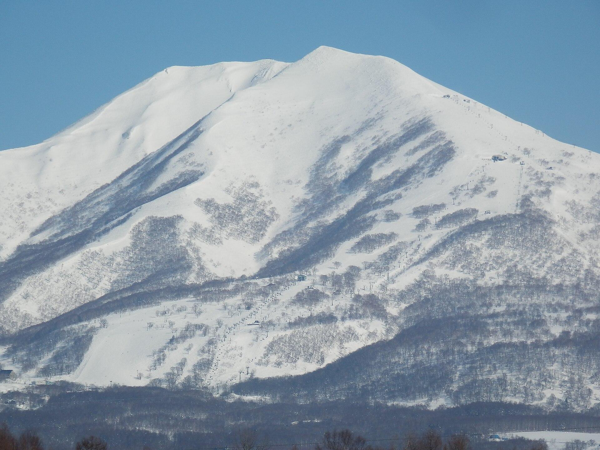 Northern Japan: Snow, Sake & Powder — Japan