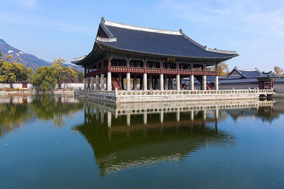 Day 2: Palaces & Royal Seoul